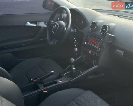 Черный Ауди А3, объемом двигателя 1.97 л и пробегом 331 тыс. км за 7300 $, фото 9 на Automoto.ua