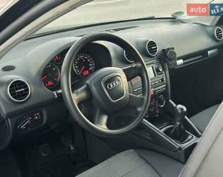 Чорний Ауді А3, об'ємом двигуна 1.6 л та пробігом 217 тис. км за 6350 $, фото 56 на Automoto.ua
