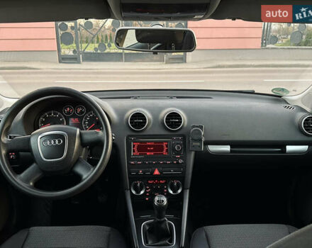 Чорний Ауді А3, об'ємом двигуна 1.6 л та пробігом 217 тис. км за 6350 $, фото 71 на Automoto.ua