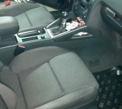 Чорний Ауді А3, об'ємом двигуна 1.6 л та пробігом 226 тис. км за 6800 $, фото 16 на Automoto.ua