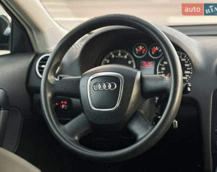 Чорний Ауді А3, об'ємом двигуна 1.6 л та пробігом 217 тис. км за 6350 $, фото 74 на Automoto.ua