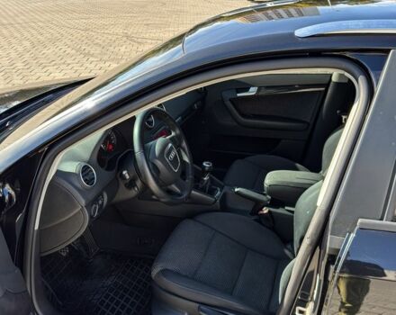 Черный Ауди А3, объемом двигателя 2 л и пробегом 200 тыс. км за 7800 $, фото 6 на Automoto.ua