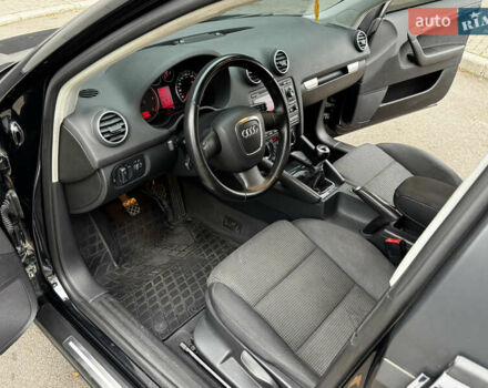 Черный Ауди А3, объемом двигателя 2 л и пробегом 200 тыс. км за 7999 $, фото 10 на Automoto.ua