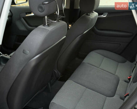 Черный Ауди А3, объемом двигателя 1.39 л и пробегом 152 тыс. км за 7500 $, фото 14 на Automoto.ua