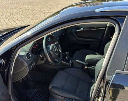 Черный Ауди А3, объемом двигателя 2 л и пробегом 200 тыс. км за 7700 $, фото 2 на Automoto.ua