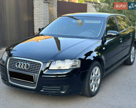Черный Ауди А3, объемом двигателя 1.6 л и пробегом 197 тыс. км за 6600 $, фото 6 на Automoto.ua
