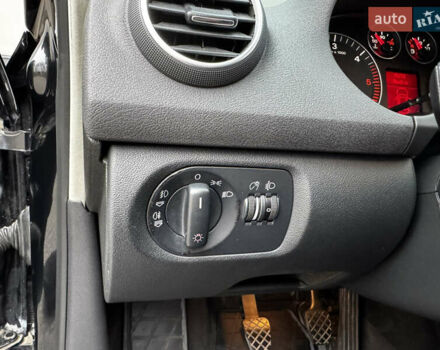 Черный Ауди А3, объемом двигателя 2 л и пробегом 200 тыс. км за 7999 $, фото 23 на Automoto.ua