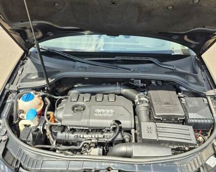 Чорний Ауді А3, об'ємом двигуна 1.8 л та пробігом 202 тис. км за 9000 $, фото 23 на Automoto.ua