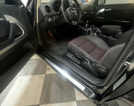 Черный Ауди А3, объемом двигателя 2 л и пробегом 307 тыс. км за 8500 $, фото 7 на Automoto.ua