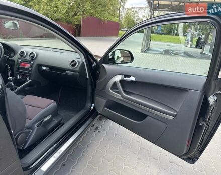 Черный Ауди А3, объемом двигателя 1.39 л и пробегом 101 тыс. км за 8800 $, фото 16 на Automoto.ua