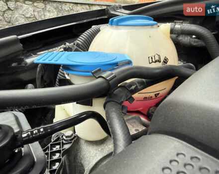 Черный Ауди А3, объемом двигателя 1.6 л и пробегом 212 тыс. км за 8599 $, фото 106 на Automoto.ua