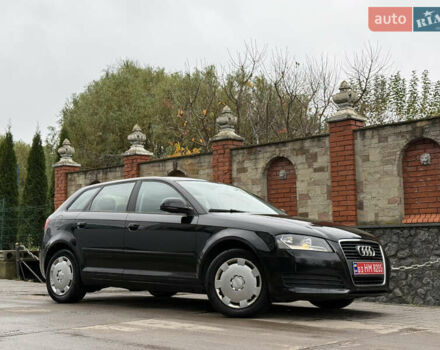 Черный Ауди А3, объемом двигателя 1.6 л и пробегом 212 тыс. км за 8599 $, фото 8 на Automoto.ua