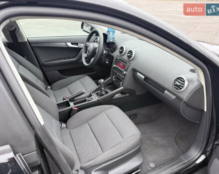 Черный Ауди А3, объемом двигателя 1.4 л и пробегом 240 тыс. км за 7850 $, фото 10 на Automoto.ua