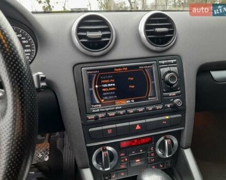 Черный Ауди А3, объемом двигателя 1.8 л и пробегом 260 тыс. км за 8900 $, фото 12 на Automoto.ua