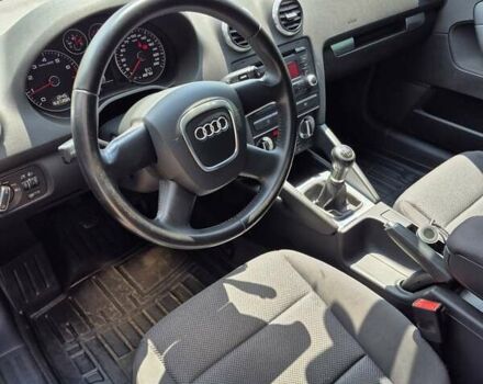 Чорний Ауді А3, об'ємом двигуна 1.8 л та пробігом 202 тис. км за 9000 $, фото 13 на Automoto.ua