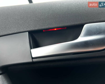 Черный Ауди А3, объемом двигателя 1.8 л и пробегом 226 тыс. км за 10500 $, фото 35 на Automoto.ua