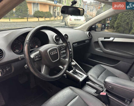 Черный Ауди А3, объемом двигателя 1.98 л и пробегом 318 тыс. км за 6990 $, фото 23 на Automoto.ua