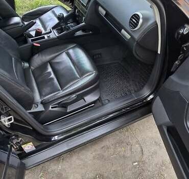 Черный Ауди А3, объемом двигателя 1.6 л и пробегом 247 тыс. км за 9000 $, фото 6 на Automoto.ua