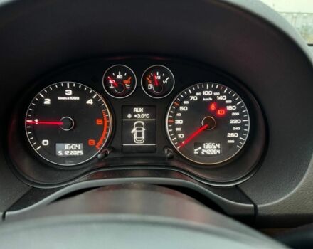 Чорний Ауді А3, об'ємом двигуна 1.6 л та пробігом 242 тис. км за 7700 $, фото 8 на Automoto.ua