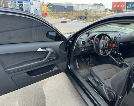 Черный Ауди А3, объемом двигателя 1.6 л и пробегом 242 тыс. км за 8100 $, фото 9 на Automoto.ua