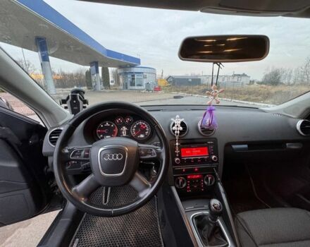 Чорний Ауді А3, об'ємом двигуна 1.6 л та пробігом 242 тис. км за 7700 $, фото 7 на Automoto.ua