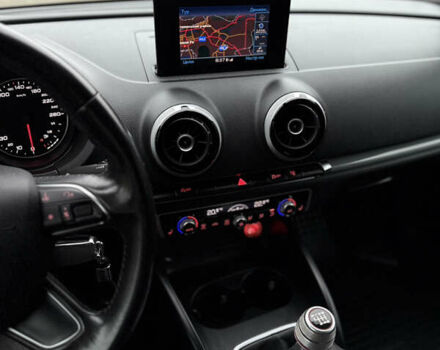 Черный Ауди А3, объемом двигателя 1.6 л и пробегом 260 тыс. км за 13000 $, фото 7 на Automoto.ua