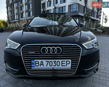 Черный Ауди А3, объемом двигателя 1.39 л и пробегом 130 тыс. км за 18000 $, фото 15 на Automoto.ua