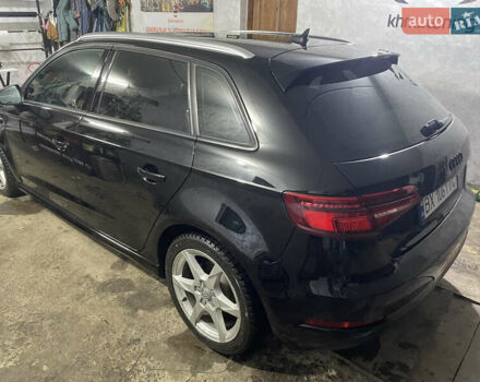 Черный Ауди А3, объемом двигателя 1.4 л и пробегом 82 тыс. км за 17600 $, фото 1 на Automoto.ua