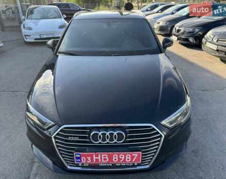 Черный Ауди А3, объемом двигателя 0 л и пробегом 200 тыс. км за 17000 $, фото 9 на Automoto.ua