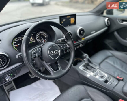 Чорний Ауді А3, об'ємом двигуна 1.4 л та пробігом 124 тис. км за 15500 $, фото 23 на Automoto.ua