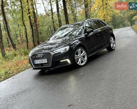 Черный Ауди А3, объемом двигателя 1.4 л и пробегом 200 тыс. км за 17700 $, фото 2 на Automoto.ua