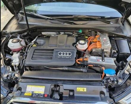 Черный Ауди А3, объемом двигателя 1.4 л и пробегом 107 тыс. км за 18000 $, фото 27 на Automoto.ua