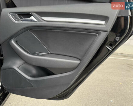 Чорний Ауді А3, об'ємом двигуна 1.8 л та пробігом 231 тис. км за 10900 $, фото 24 на Automoto.ua
