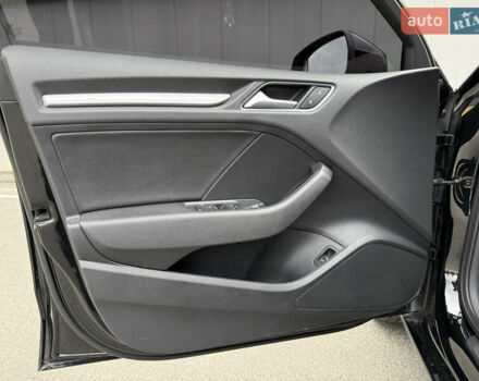 Чорний Ауді А3, об'ємом двигуна 1.8 л та пробігом 231 тис. км за 10900 $, фото 12 на Automoto.ua