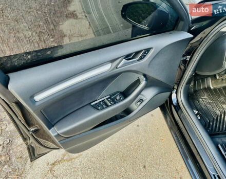 Черный Ауди А3, объемом двигателя 1.98 л и пробегом 158 тыс. км за 13000 $, фото 7 на Automoto.ua