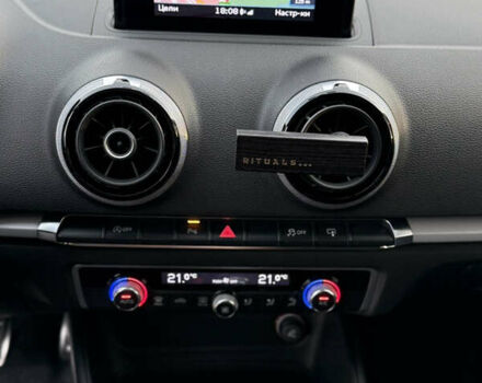 Черный Ауди А3, объемом двигателя 1.97 л и пробегом 230 тыс. км за 15111 $, фото 13 на Automoto.ua