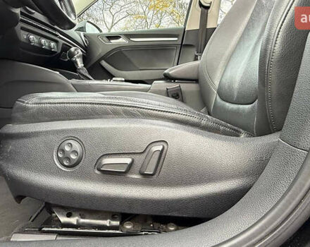 Черный Ауди А3, объемом двигателя 1.6 л и пробегом 72 тыс. км за 16000 $, фото 2 на Automoto.ua