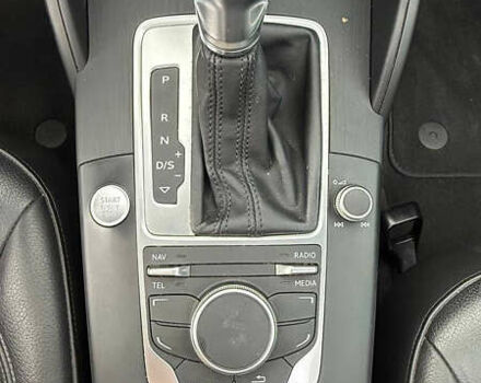 Черный Ауди А3, объемом двигателя 1.6 л и пробегом 72 тыс. км за 16000 $, фото 3 на Automoto.ua