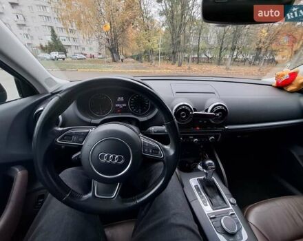 Чорний Ауді А3, об'ємом двигуна 1.8 л та пробігом 225 тис. км за 11600 $, фото 6 на Automoto.ua