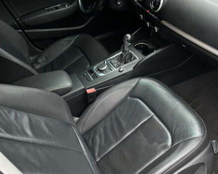 Чорний Ауді А3, об'ємом двигуна 1.8 л та пробігом 181 тис. км за 12600 $, фото 19 на Automoto.ua