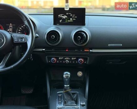 Ауді А3 2016 у Кривому Розі на Automoto.ua Чорний Ауді А3, об'ємом двигуна 1.98 л та пробігом 125 тис. км за 17000 $, фото 36 на Automoto.ua