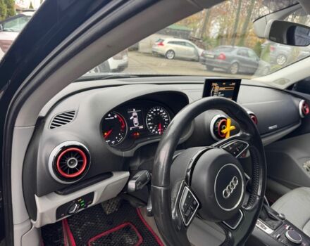 Черный Ауди А3, объемом двигателя 1.8 л и пробегом 300 тыс. км за 13200 $, фото 4 на Automoto.ua