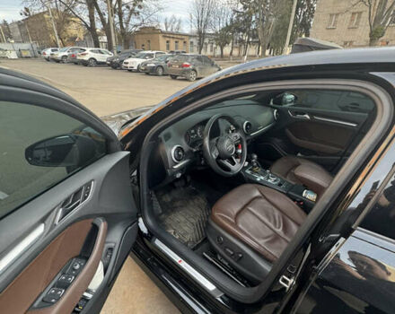 Ауді А3 2020 у Харкові на Automoto.ua Чорний Ауді А3, об'ємом двигуна 2 л та пробігом 60 тис. км за 21000 $, фото 12 на Automoto.ua