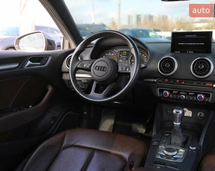 Черный Ауди А3, объемом двигателя 2 л и пробегом 61 тыс. км за 23000 $, фото 11 на Automoto.ua