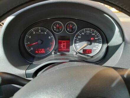 Черный Ауди А3, объемом двигателя 1.6 л и пробегом 170 тыс. км за 7000 $, фото 1 на Automoto.ua