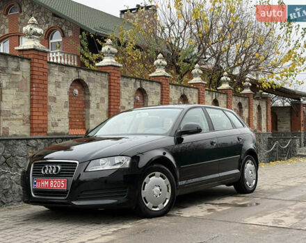 Черный Ауди А3, объемом двигателя 1.6 л и пробегом 212 тыс. км за 8599 $, фото 1 на Automoto.ua