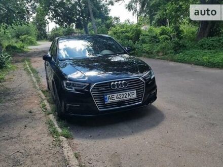 Ауді А3 2016 у Кривому Розі на Automoto.ua Чорний Ауді А3, об'ємом двигуна 1.4 л та пробігом 57 тис. км за 24000 $, фото 1 на Automoto.ua