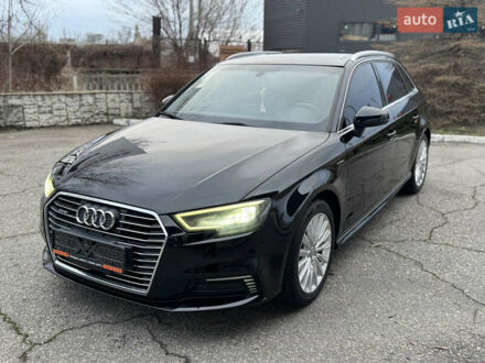 Чорний Ауді А3, об'ємом двигуна 1.46 л та пробігом 186 тис. км за 14600 $, фото 1 на Automoto.ua