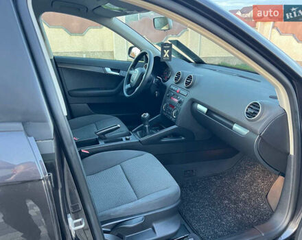 Коричневий Ауді А3, об'ємом двигуна 1.6 л та пробігом 210 тис. км за 6750 $, фото 124 на Automoto.ua