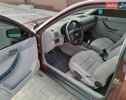 Красный Ауди А3, объемом двигателя 1.6 л и пробегом 317 тыс. км за 2600 $, фото 9 на Automoto.ua